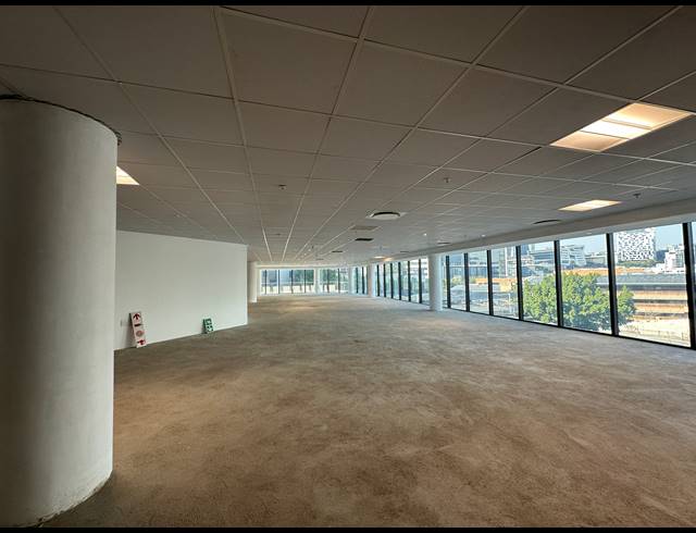 5,835M² OFFICE TO LET IN SANDTON CENTRAL